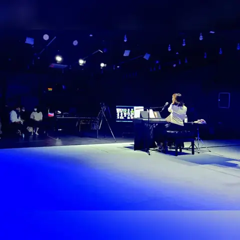 줌 라이브 송출 - 온라인 북콘서트 현장 사진